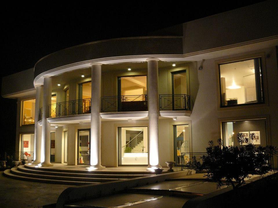 Villa Floyd Charming Rooms B&B Pachino Luaran gambar