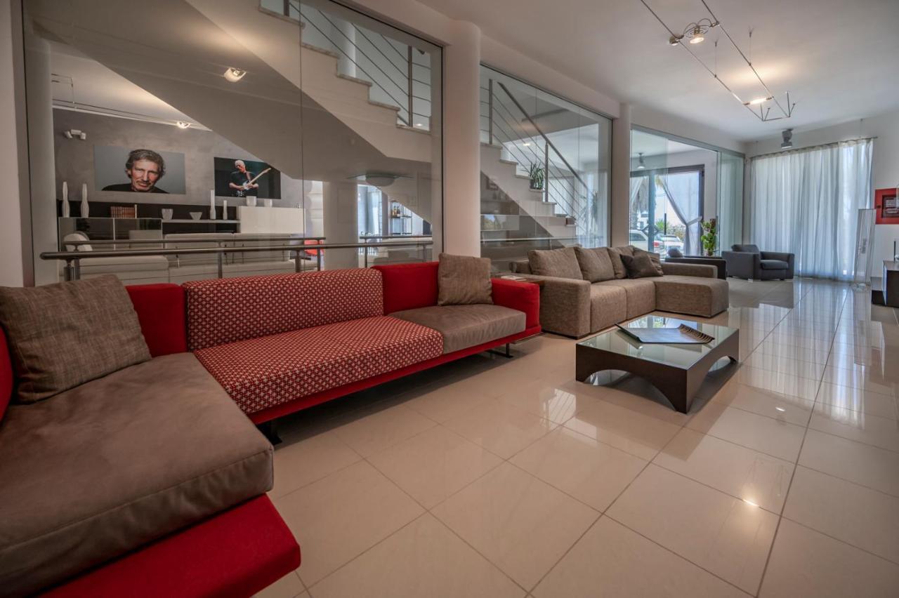 Villa Floyd Charming Rooms B&B Pachino Luaran gambar