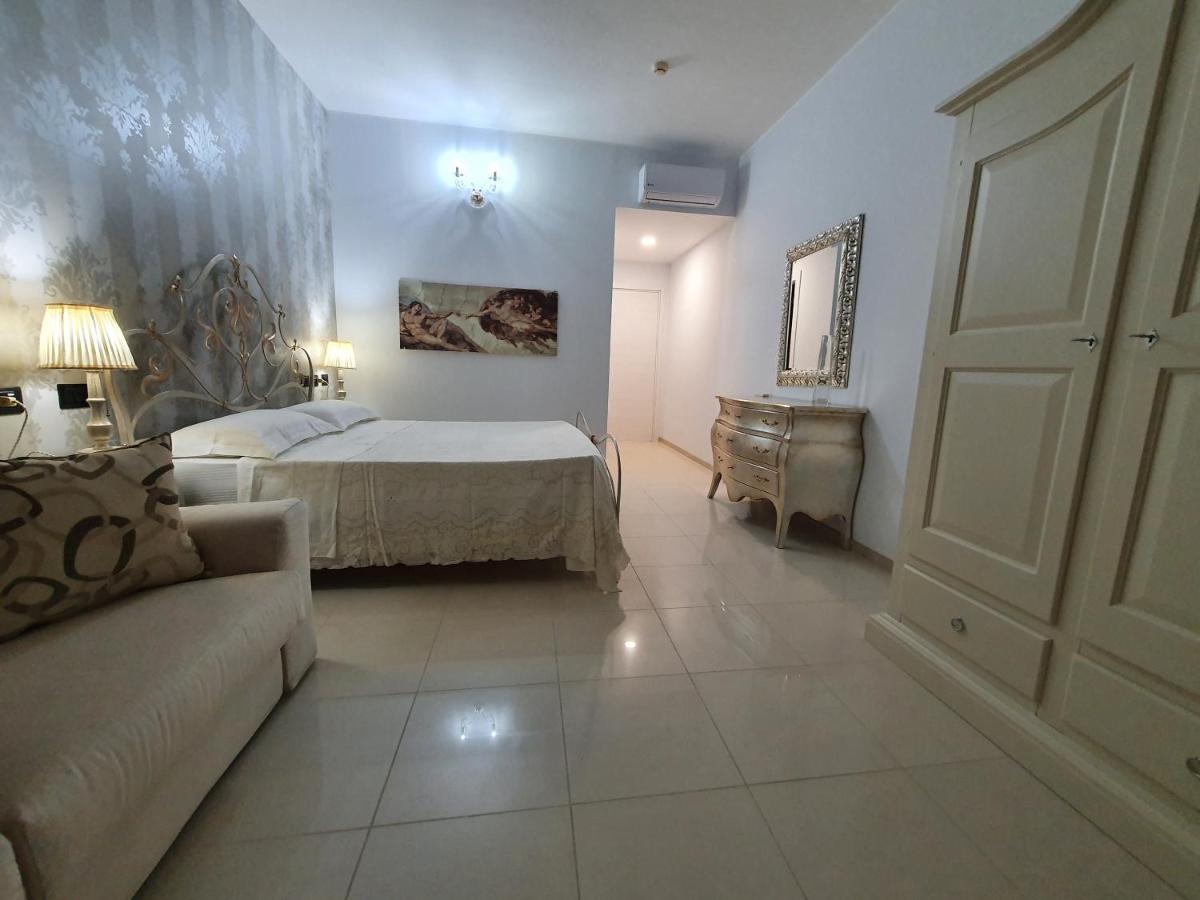 Villa Floyd Charming Rooms B&B Pachino Luaran gambar